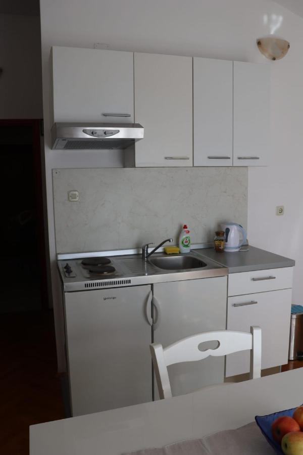 Apartments Ivanka Starigrad Paklenica Exterior photo