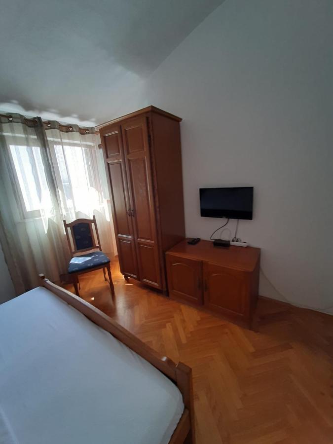 Apartments Ivanka Starigrad Paklenica Exterior photo