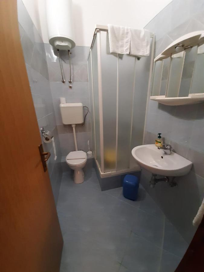 Apartments Ivanka Starigrad Paklenica Exterior photo