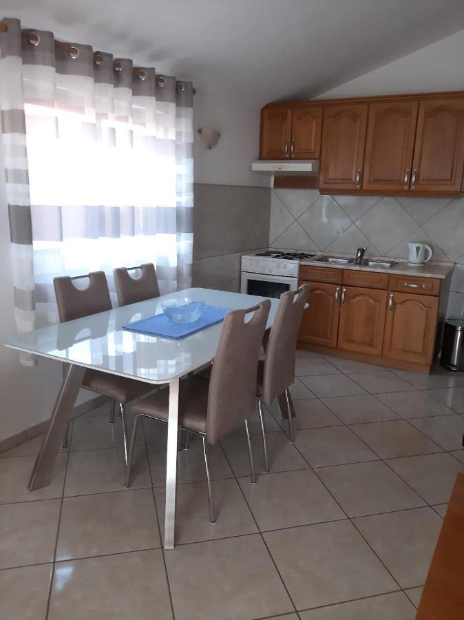 Apartments Ivanka Starigrad Paklenica Exterior photo