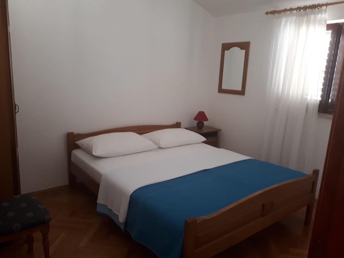 Apartments Ivanka Starigrad Paklenica Exterior photo